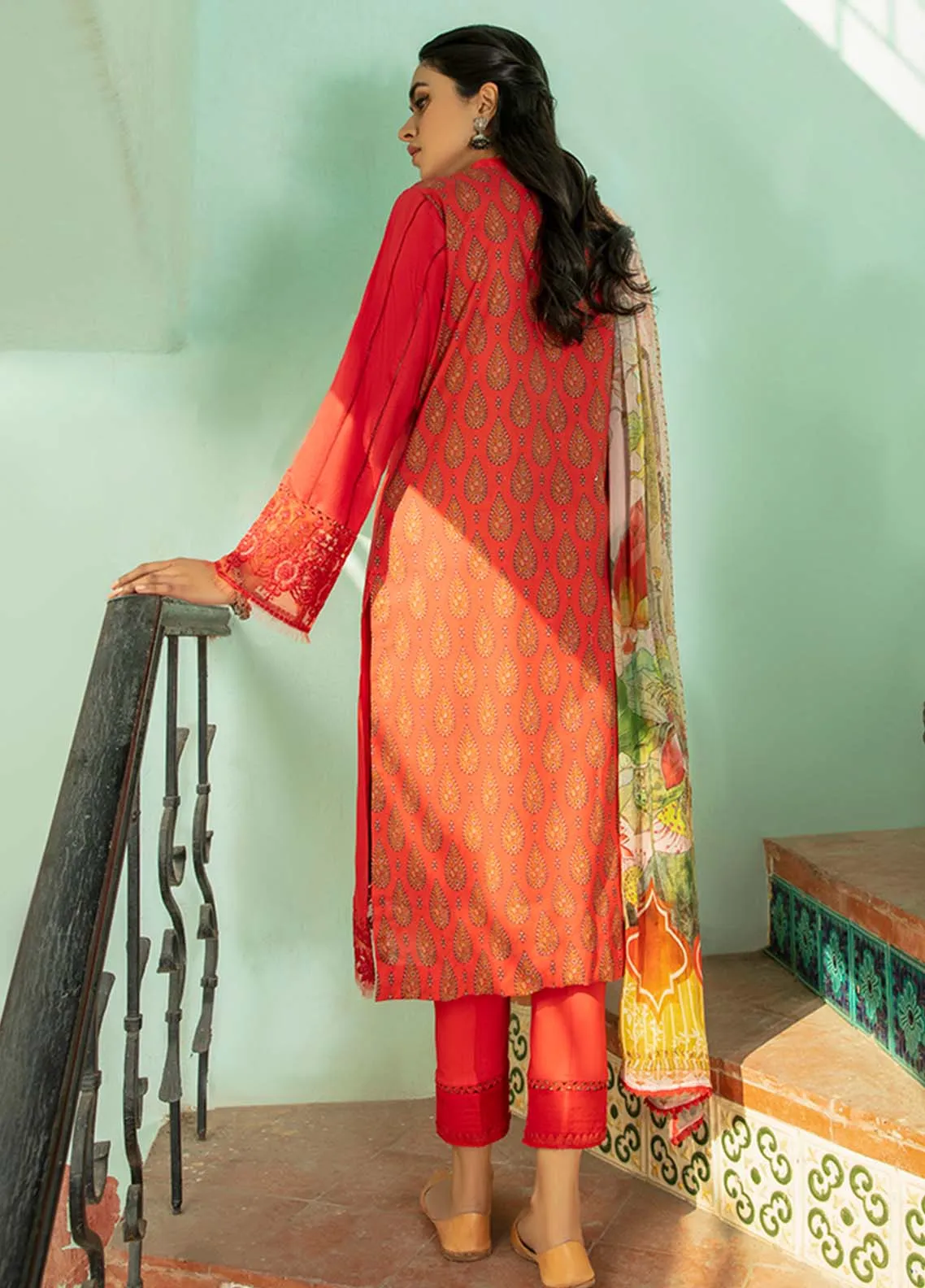 Aabyaan Embroidered Lawn Unstitched 3 Piece Suit - 10