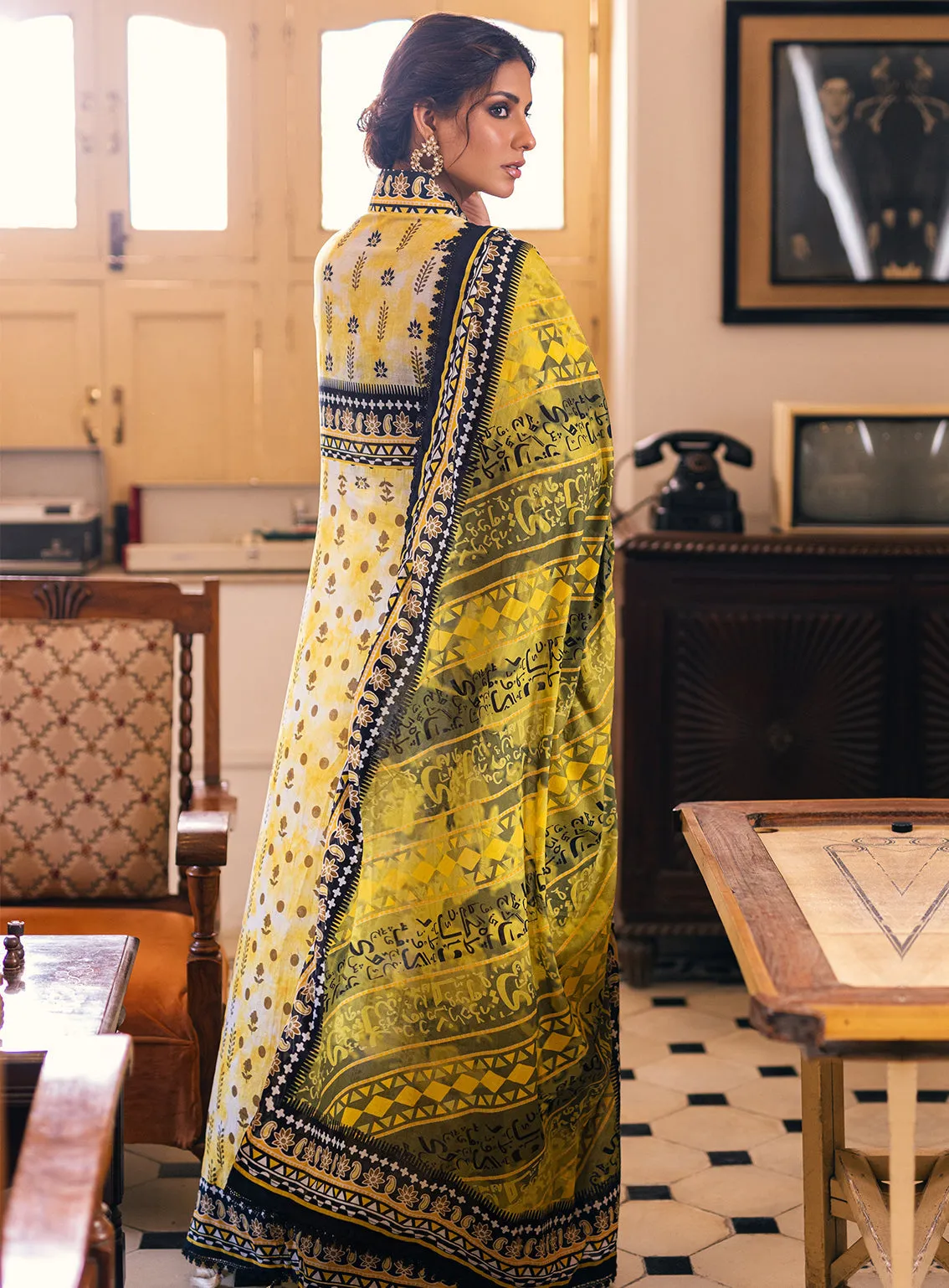 Ankahi by Al Zohaib Printed Cambric Unstitched 3 Piece Suit - 01