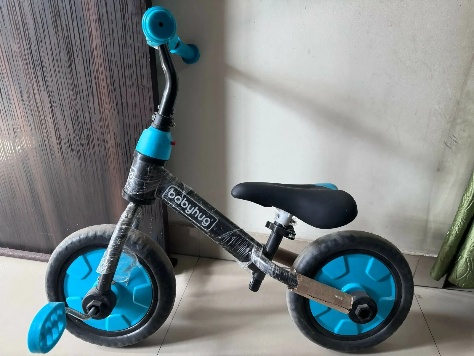 BABYHUG 4 in 1 Balance Bike