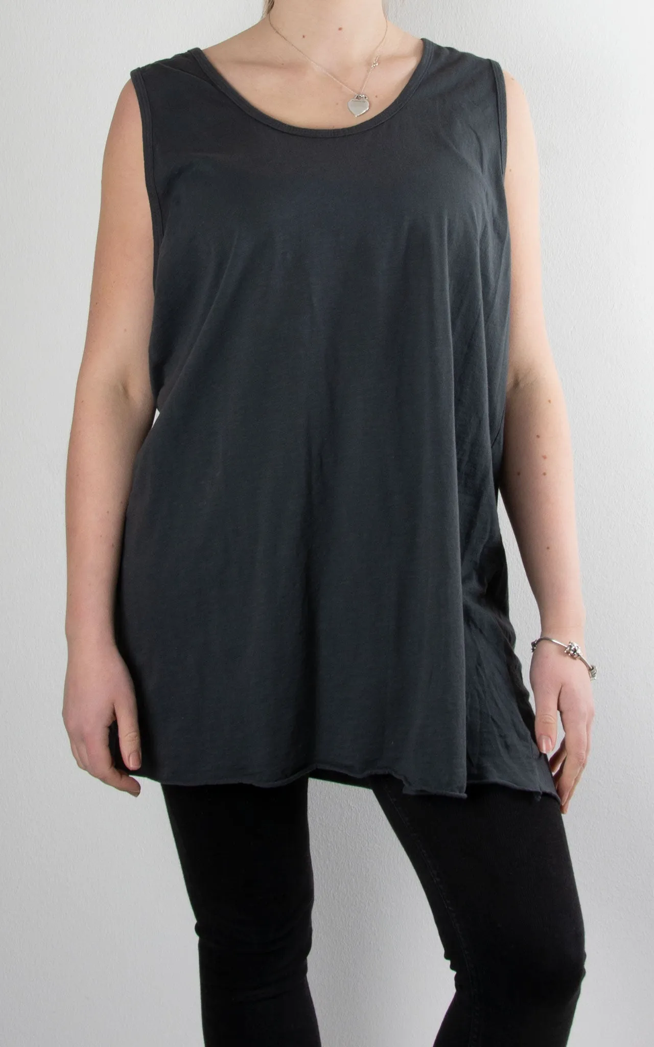 Basic Vest | Charcoal