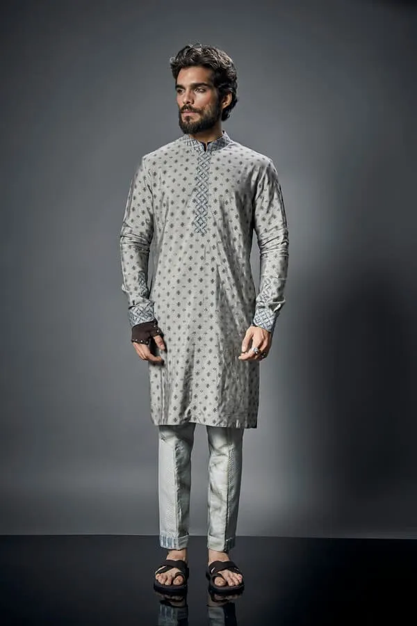 Classic Warn Horn Kurta Set - Achilles