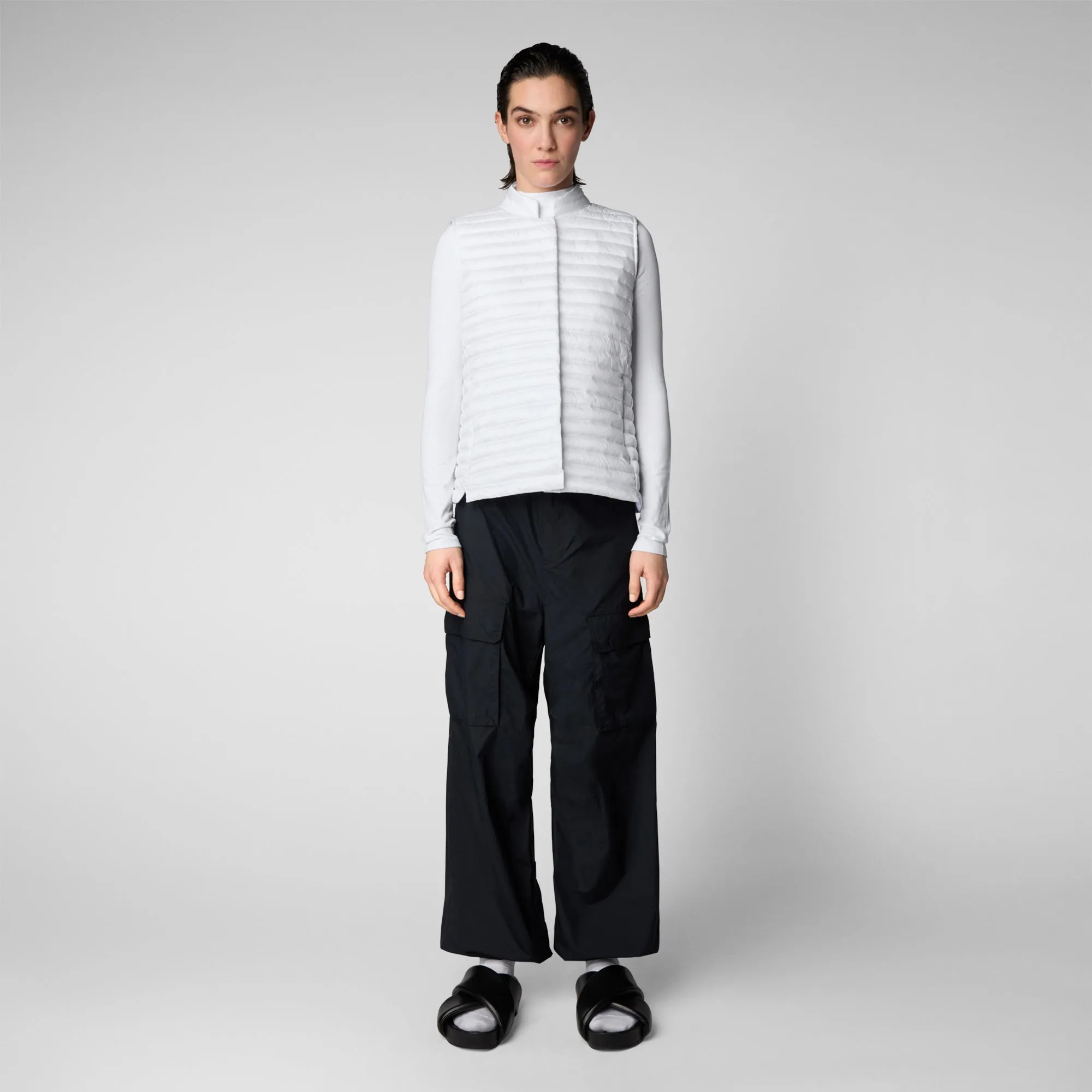 Woman's vest Aria in white